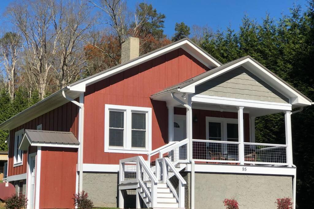 The Farmhouse At Wolfehaven Asheville Luaran gambar